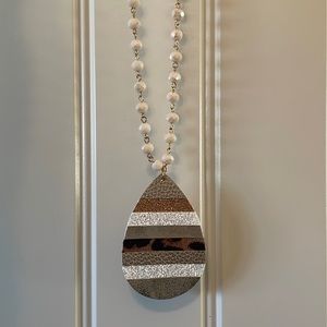 Brand New! Ashlyn & Rose Beaded Necklace!